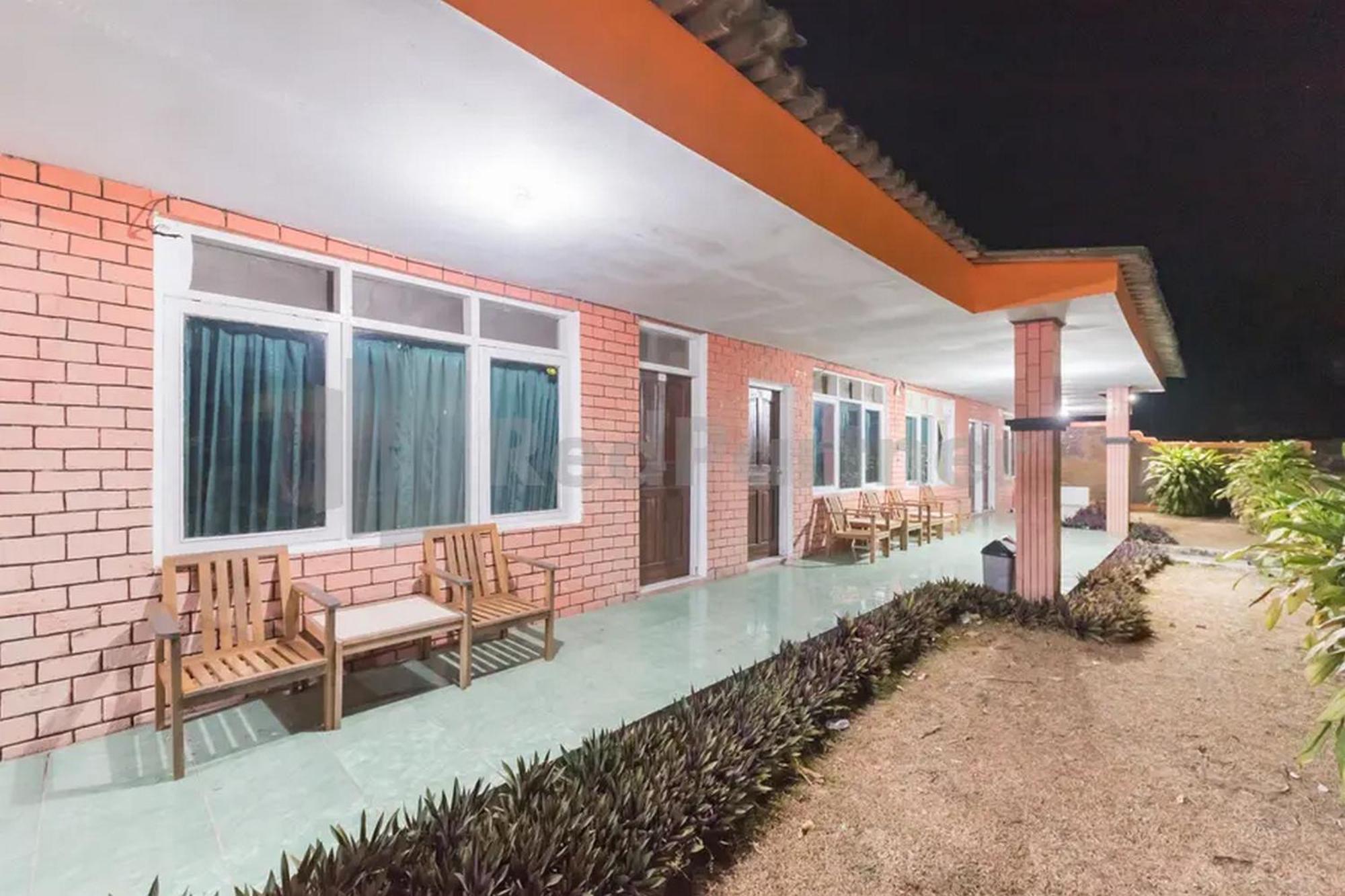 Hotel Linggarjati Near Natural Park Twa Linggarjati Ngoại thất bức ảnh