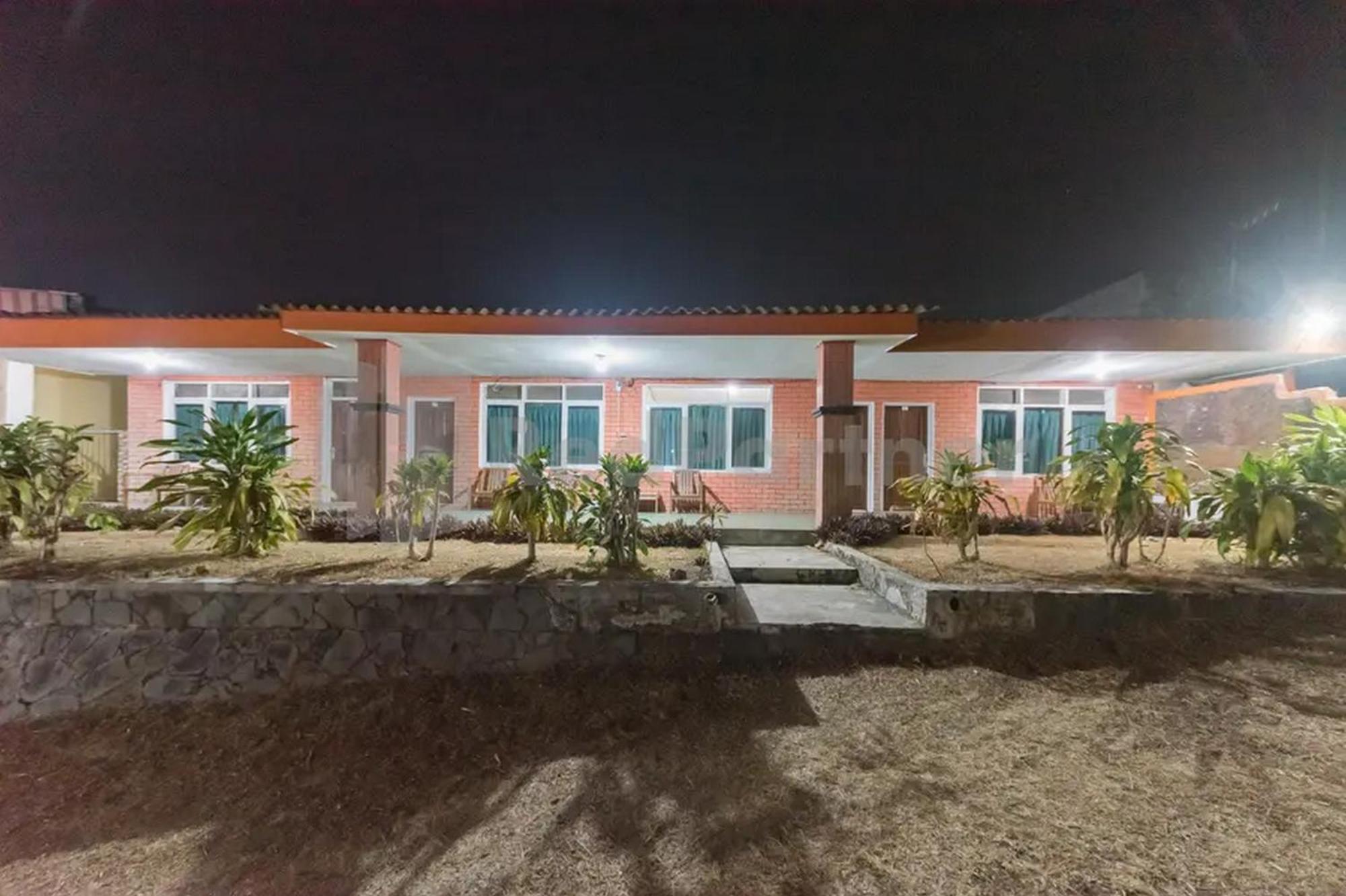 Hotel Linggarjati Near Natural Park Twa Linggarjati Ngoại thất bức ảnh